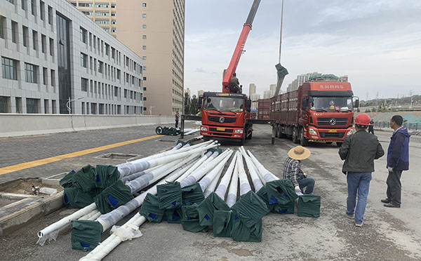 曲麻莱太阳能路灯在严寒地区的应用与耐寒配置 曲麻莱太阳能路灯在严寒地区的应用与耐寒配置