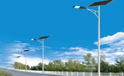 农村道路装曲麻莱太阳能路灯选多大瓦数实测 农村道路装曲麻莱太阳能路灯选多大瓦数实测