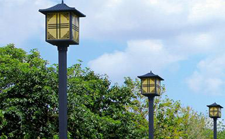 太阳能曲麻莱庭院灯怎么选亮度与续航更耐用 太阳能曲麻莱庭院灯怎么选亮度与续航更耐用